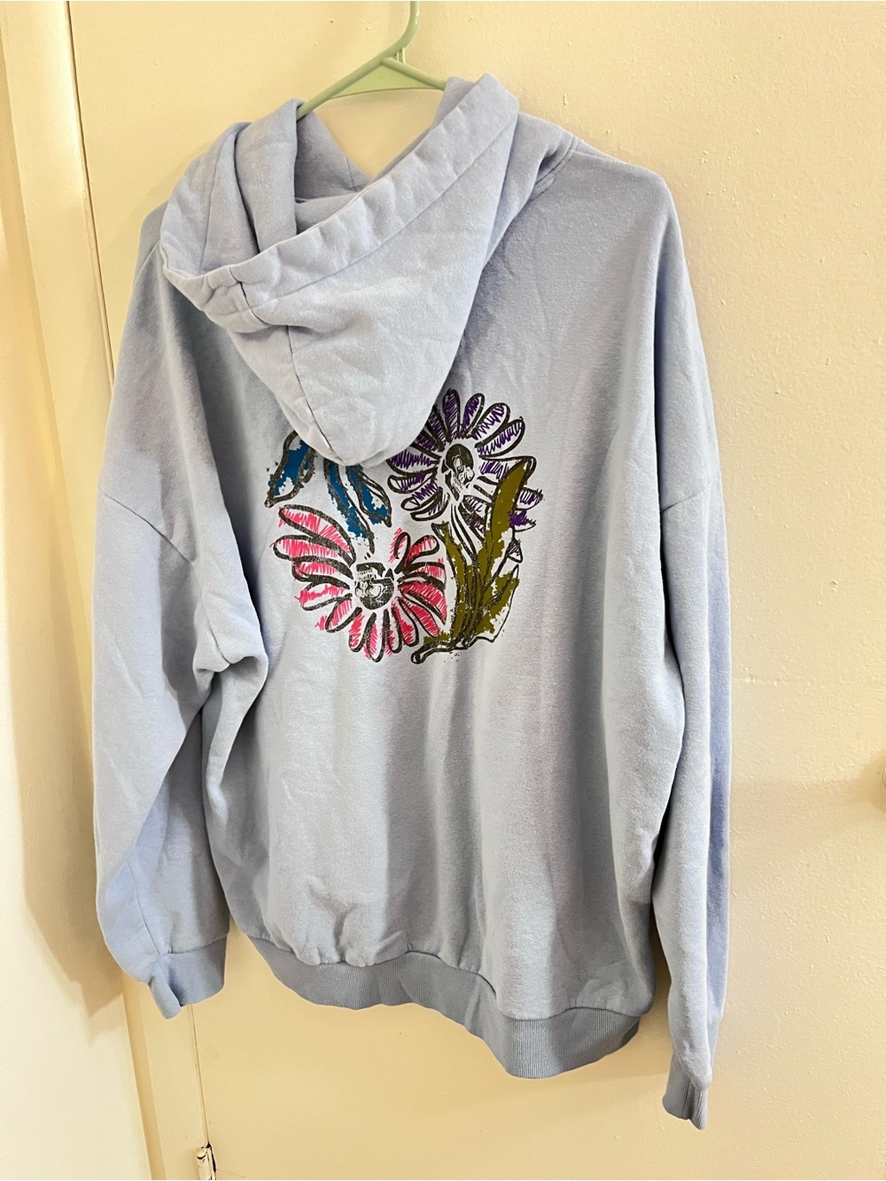 No Boundaries Unisex Large 42-44 Love Me Not Skull Floral Oversized Hoodie